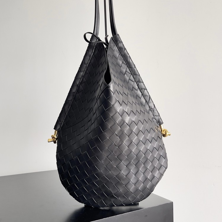 보테가 베네타 솔스티스 미디엄